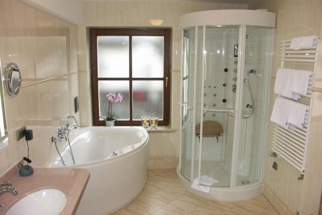 הרשינג אם אמרזי Hotel Promenade חדר תמונה